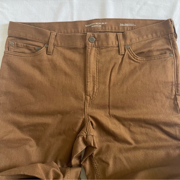 Banana Republic Athletic Tapered Pants - Picture 3 of 5